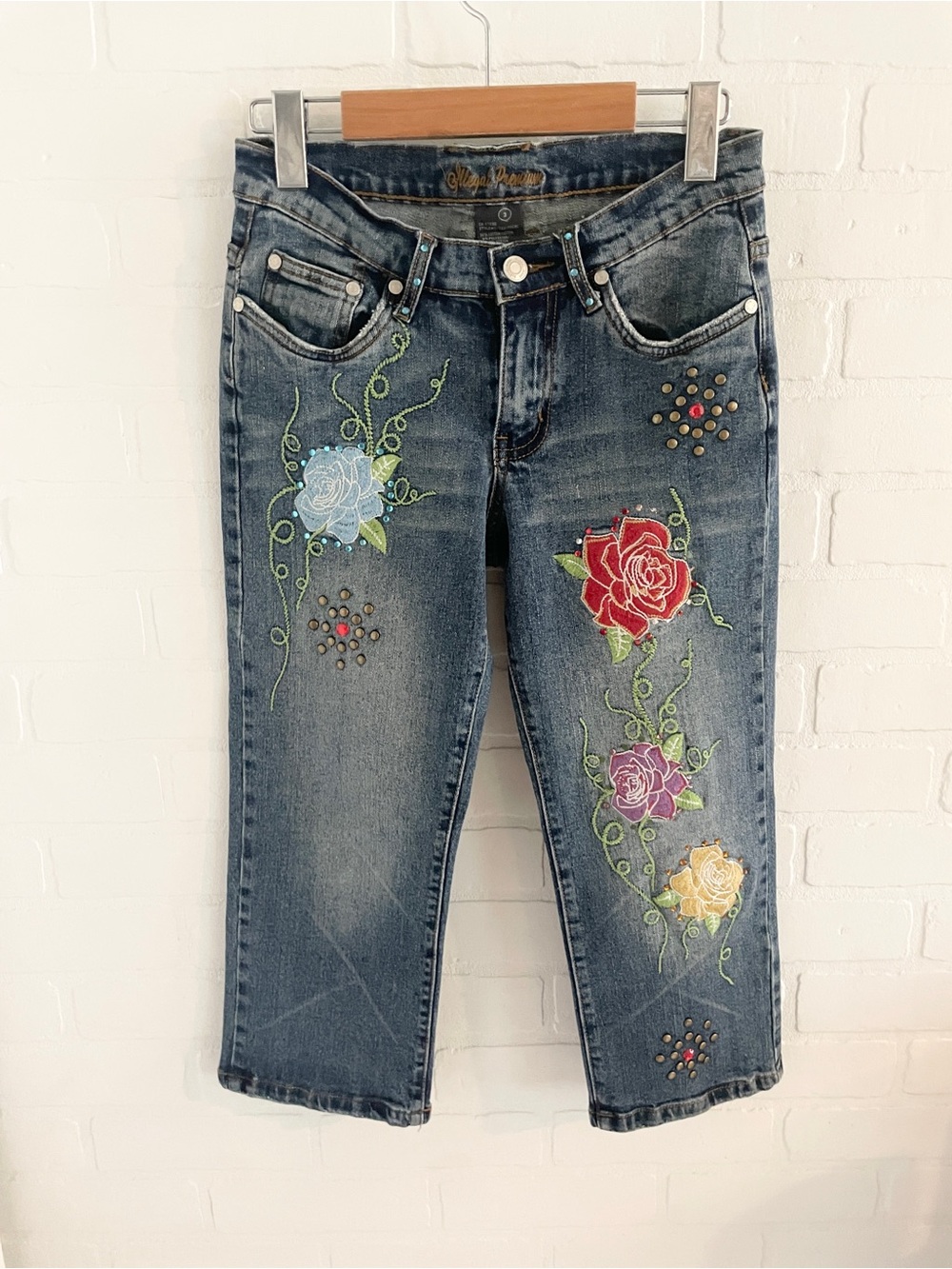 Y2K crop low rise jeans embroidered Roses sequin Sz 3